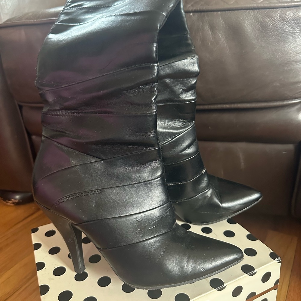 Elegant Black Women's Boots